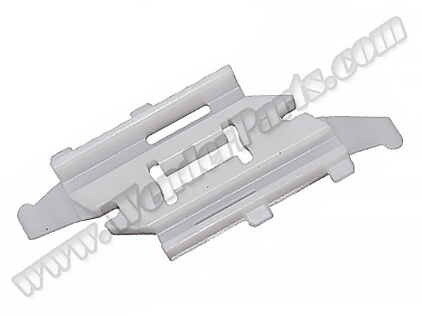 MERCEDES W202 Çamurluk Kaplama Klipsi Arka Üst Sol - - M A0079887378