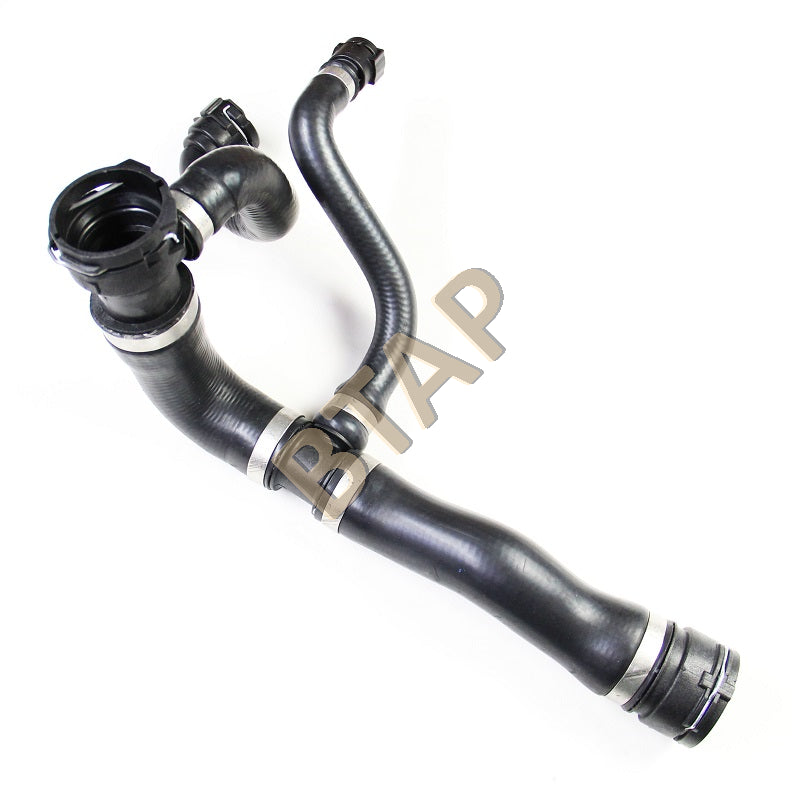 BMW E60 RADYATÖR HORTUMU ÜST 17127519255