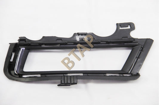 VW GOLF7 13- SİS ÇERÇEVESİ SOL KROM 5G0853211E
