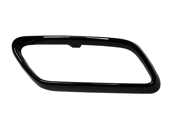 MERCEDES W206  Egzoz Ucu Çerçevesi Sağ; Siyah - 2021- M A2068858203