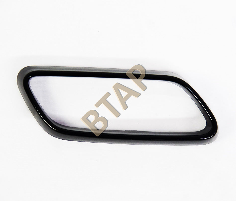 MERCEDES W205 21- EGZOZ UCU SAĞ SİYAH 2068858403