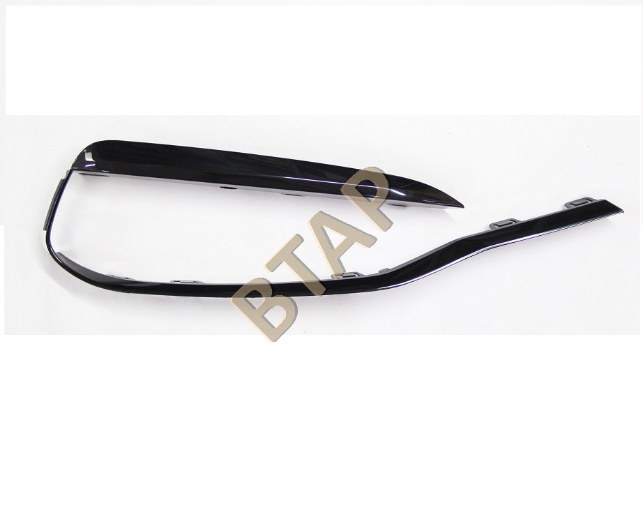 BMW F30LCI SİS ÇERÇEVE KROMU SAĞ  51117396854
