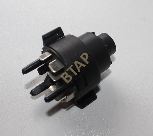 VW PASSATB5 A4 A6 97- KONTAK SOKETİ 4A0905849