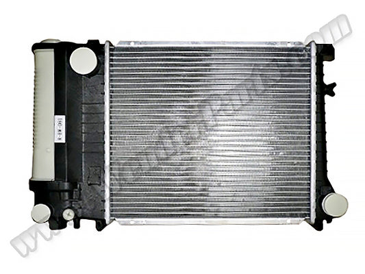 BMW E30 M40 Motor Su Radyatörü Man.Şanz; AC- - - B A17111719024
